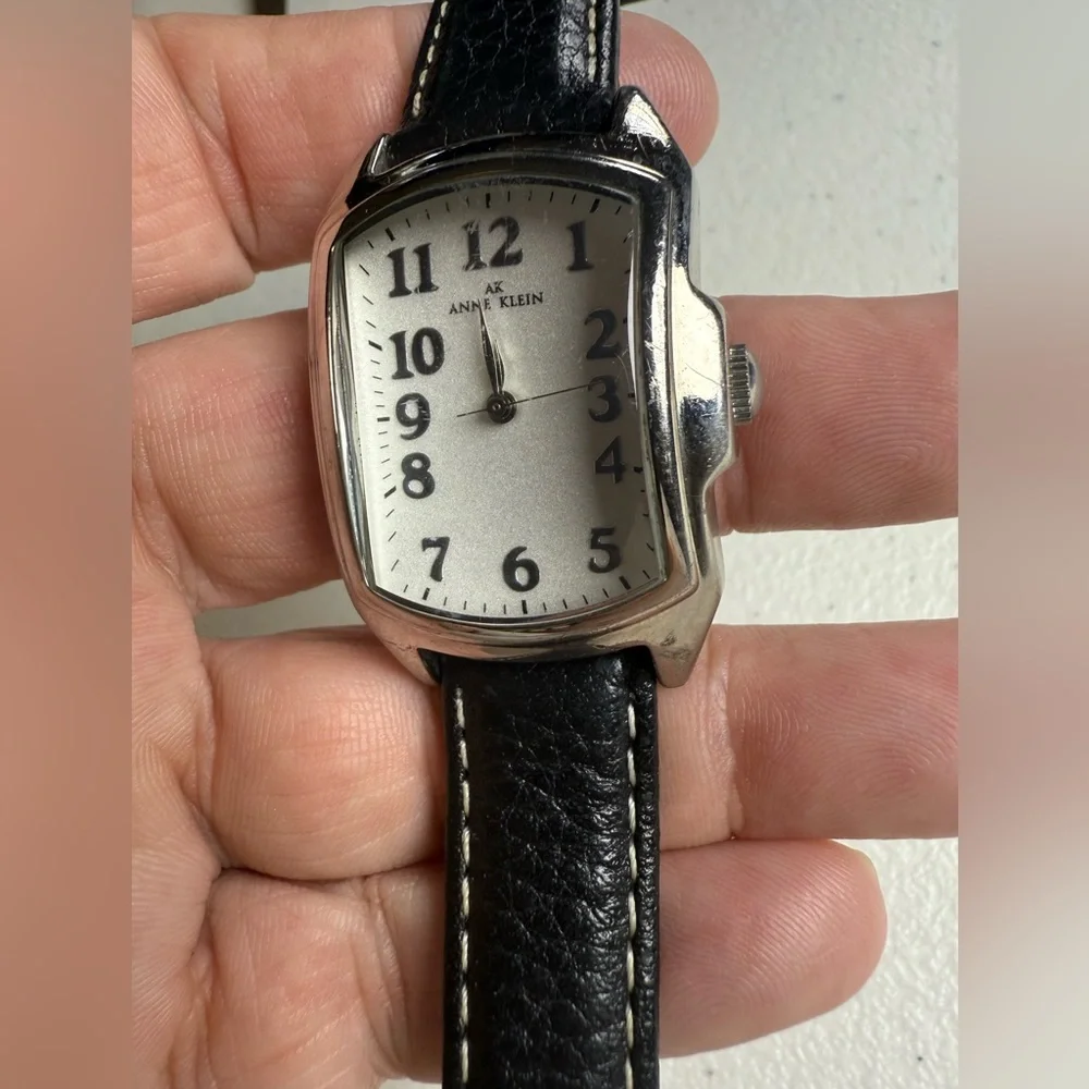 VTG Dome Crystal Women's Anne Klein Watch Silver Tone Black Leather Artsy Vibe
